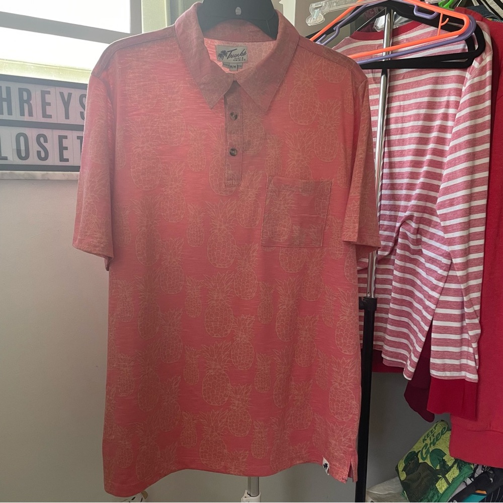 Mens Trunks pink polo shirt with Pineapples size Medium